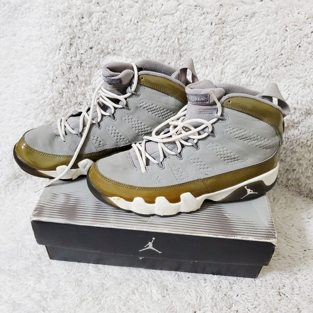 Air Jordan 9 Retro Cool Grey 2012